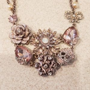 Betsey Johnson- Skull Necklace!